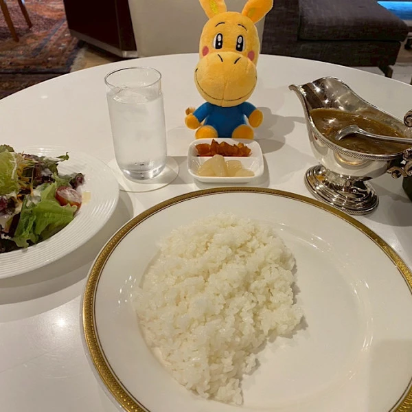 スタッフブログ「海自カレー！④」